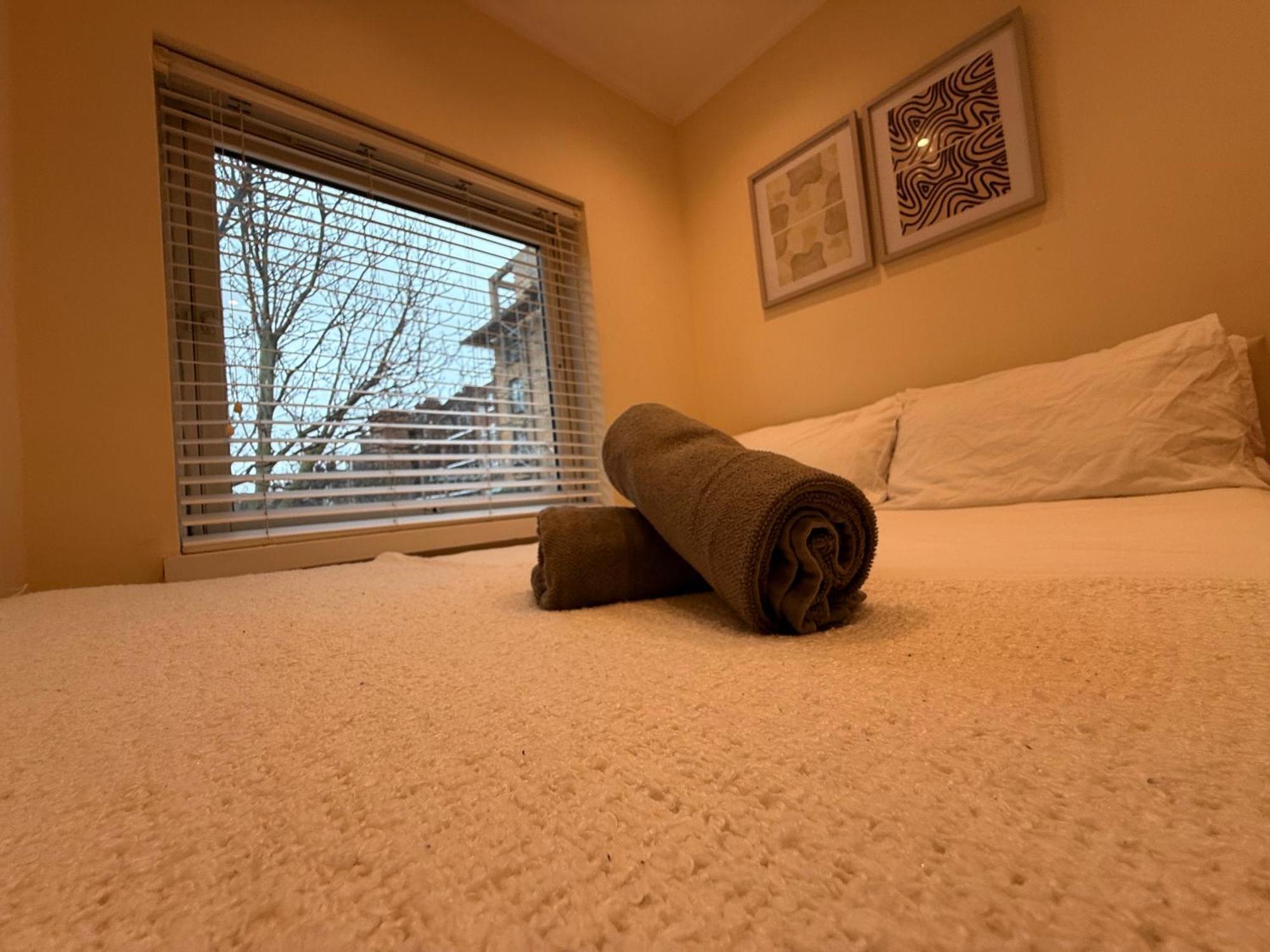 Two Bedroom Flat In The Heart Of London Exteriör bild