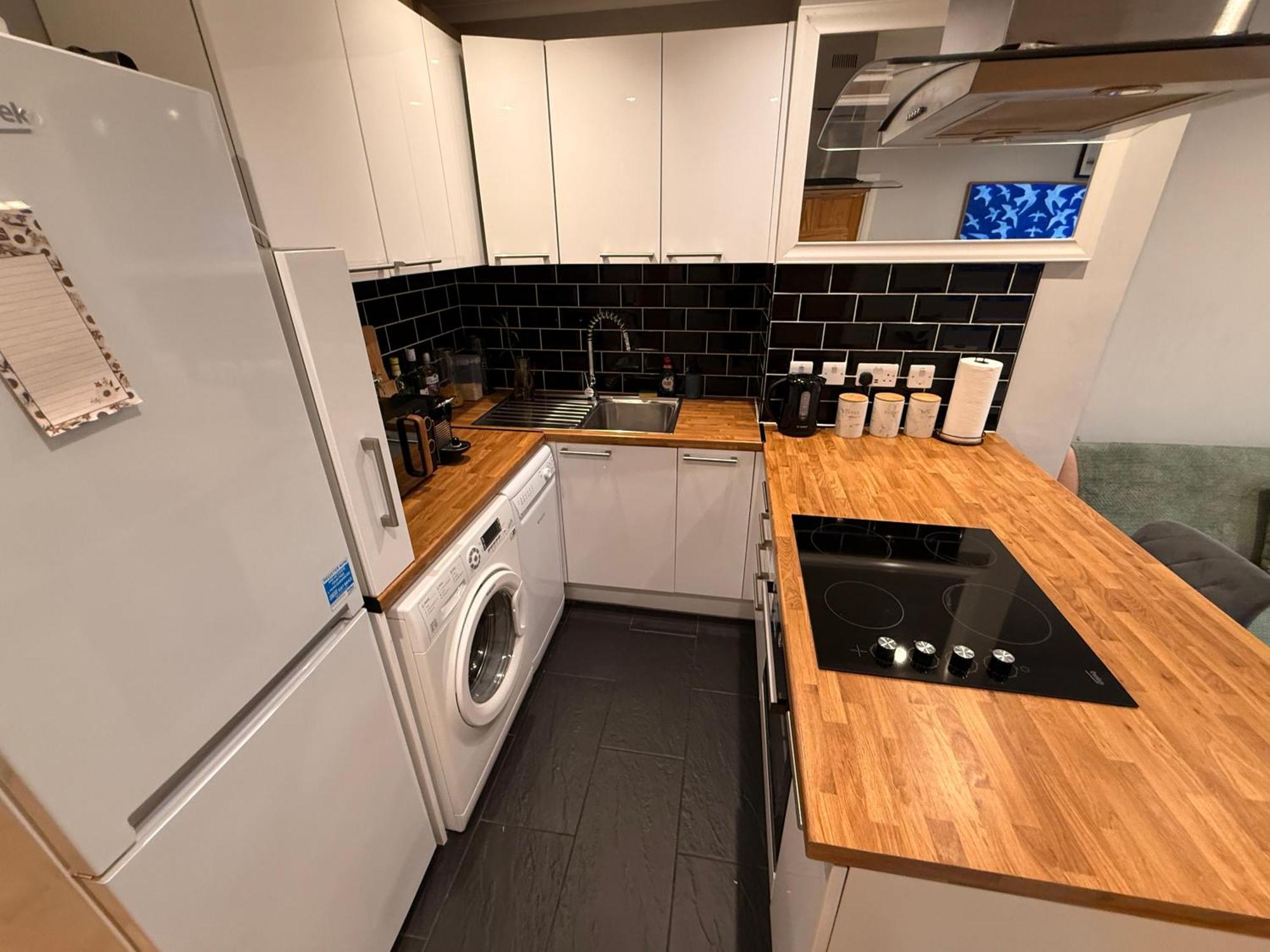 Two Bedroom Flat In The Heart Of London Exteriör bild